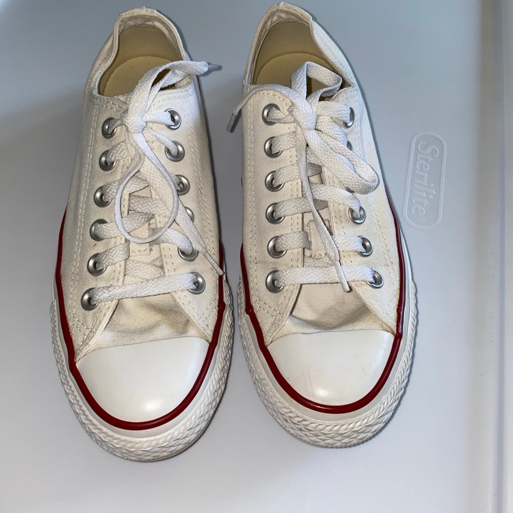 Converse white